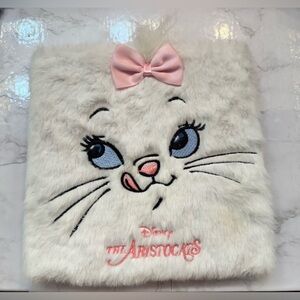 Disney Marie Aristocats Eyeshadow 16 Shades Large Palette